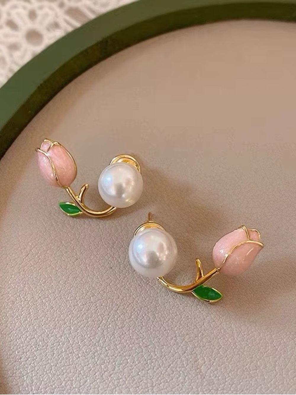 Sweet Tulip Geometric Imitation Pearl Stud Earrings Gold Plated Stainless Steel